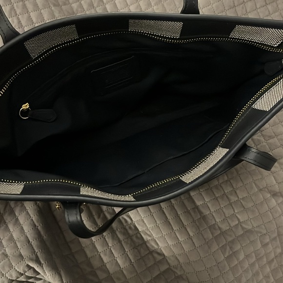 Coach Buffalo Plaid City Zip Tote Shoulder Bag Style No. F66929 - Picture 5 of 5